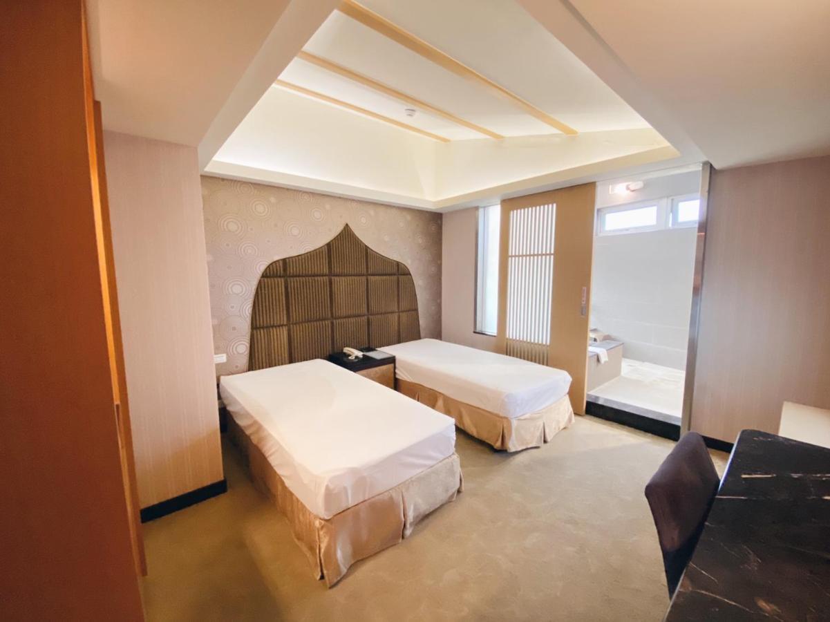 จินซาน เบย์ ฮอตสปริง รีสอร์ต Hotel ภายนอก รูปภาพ